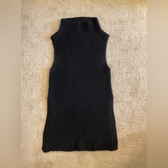 💕💜Aritzia Wilfred 100% Merino Wool Sleeveless Mockneck Black Sweater Tunic XS - Picture 2 of 8